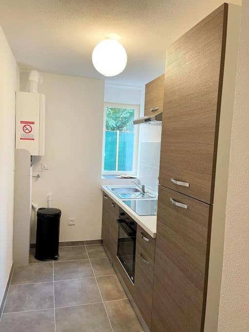 Rm-0 - Appartement F2 Au Rdc A Mulhouse Pour 1-2 Pers מראה חיצוני תמונה