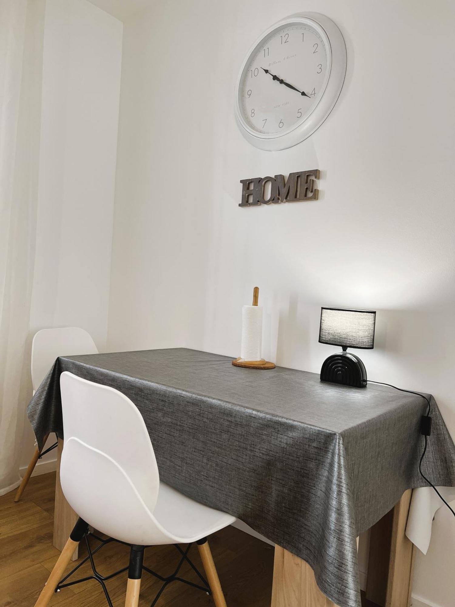 Rm-0 - Appartement F2 Au Rdc A Mulhouse Pour 1-2 Pers מראה חיצוני תמונה